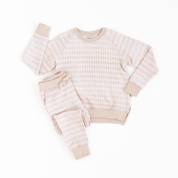 Tan Argyle Jogger Set For Sale - Image 2