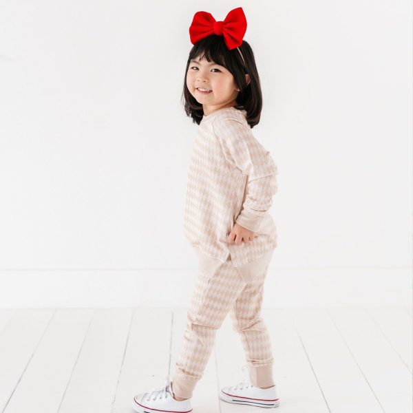 Tan Argyle Jogger Set For Sale - Image 5