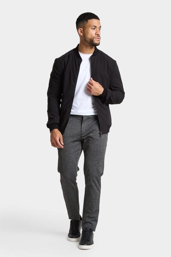 Bomber Jacket in Black Online Hot Sale - Image 5