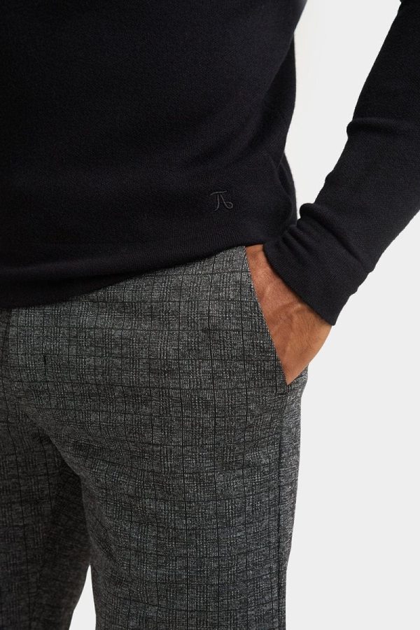 Supersoft Roll Neck in Black Discount - Image 3